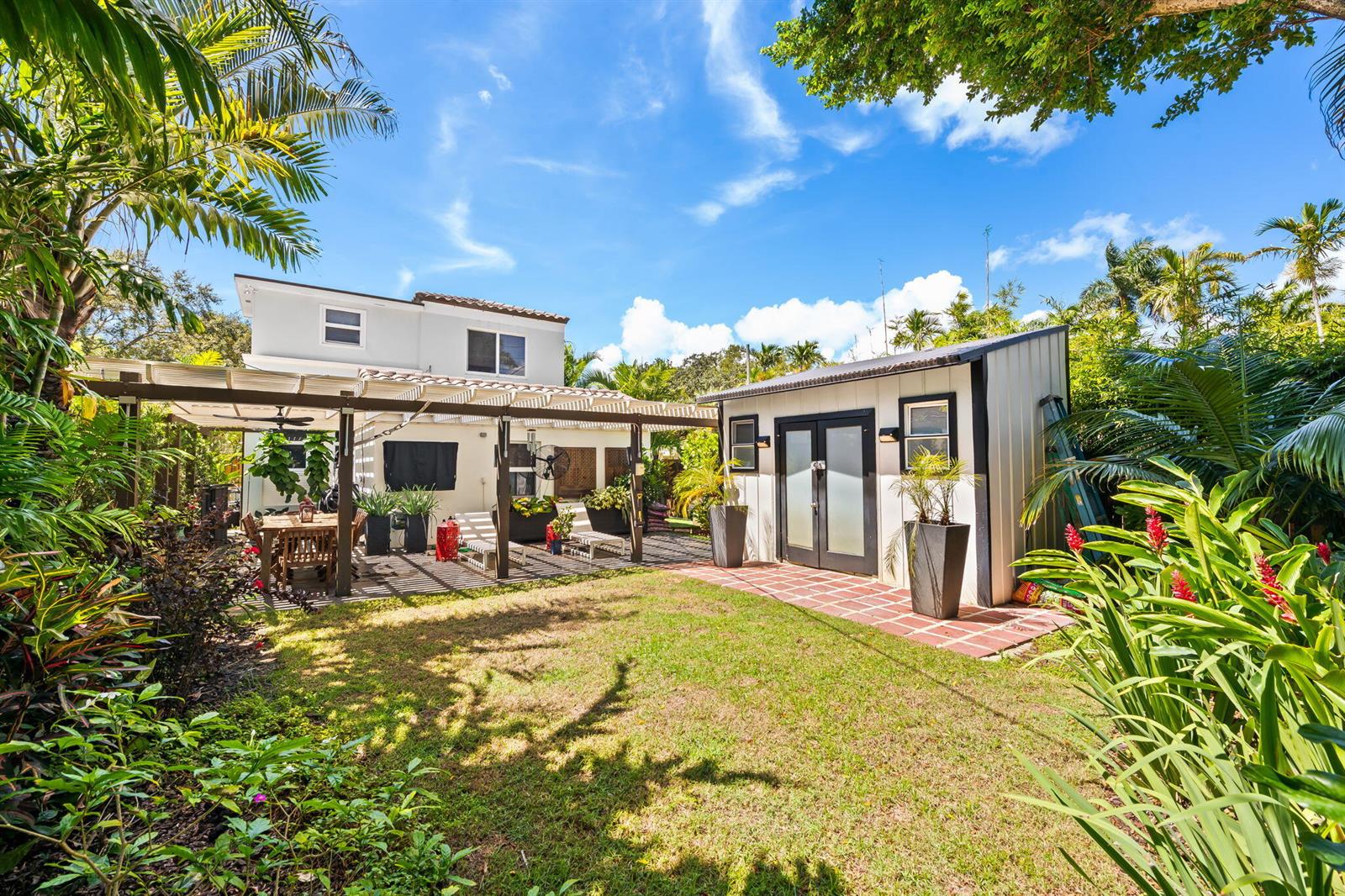 1555 Monroe, Hollywood, FL 33020 - For Sale photo 20