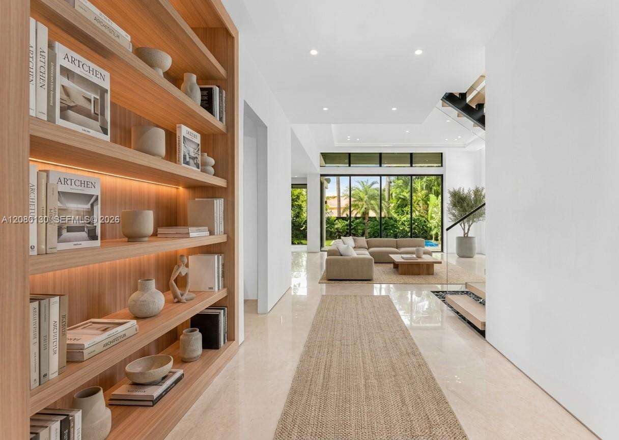 340 20th Road, Miami, FL 33129 - For Sale photo 2