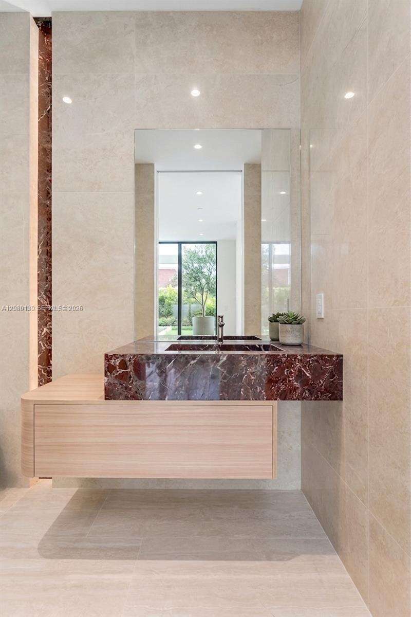 340 20th Road, Miami, FL 33129 - For Sale photo 20