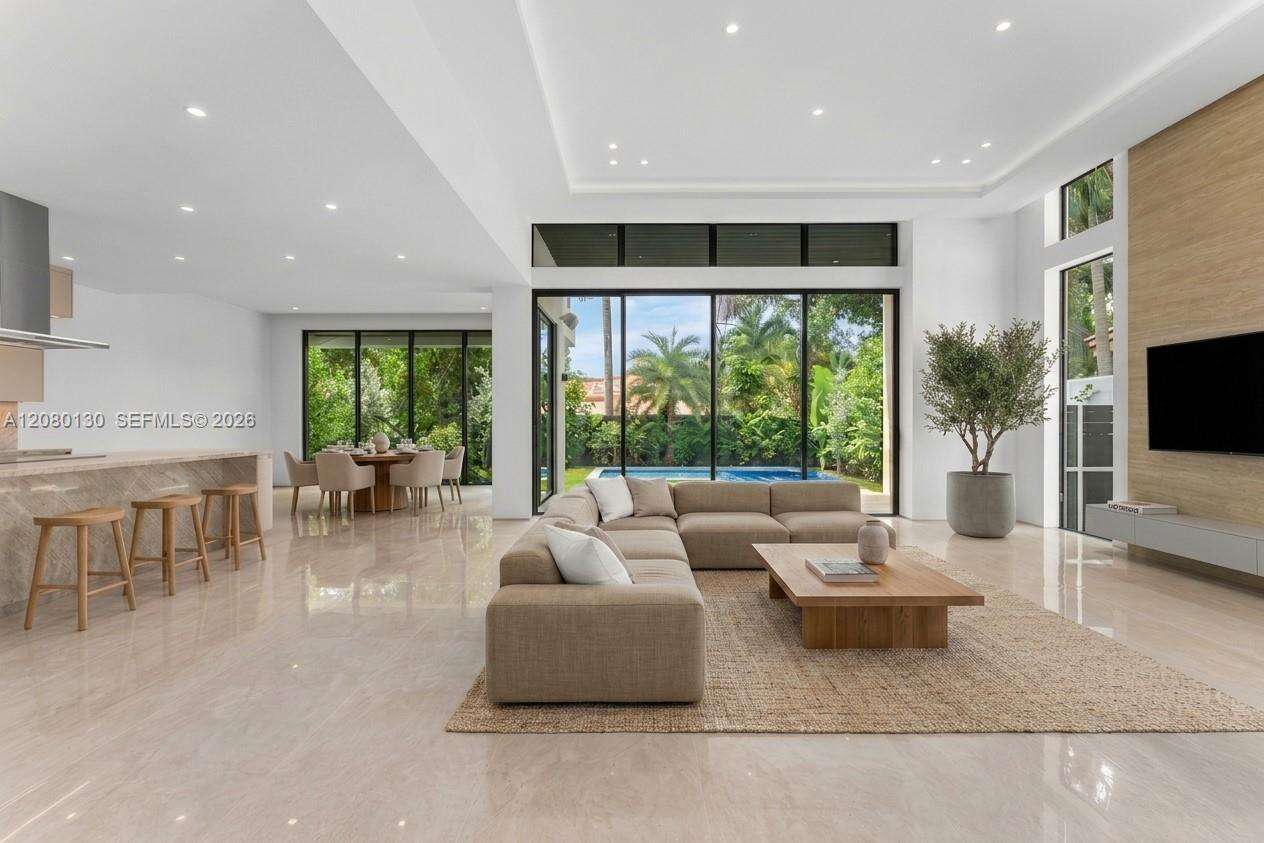 340 20th Road, Miami, FL 33129 - For Sale photo 3