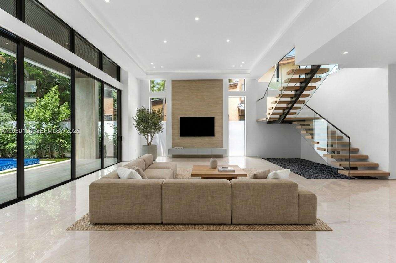 340 20th Road, Miami, FL 33129 - For Sale photo 5