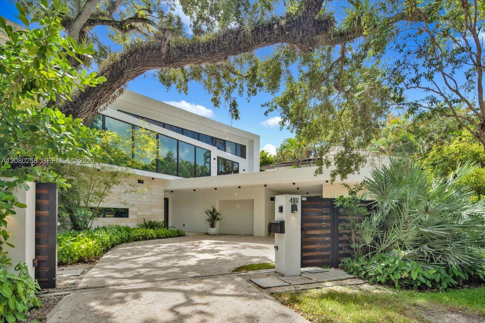 4181 Ingraham Hwy, Miami, FL 33133 - For Sale photo 1