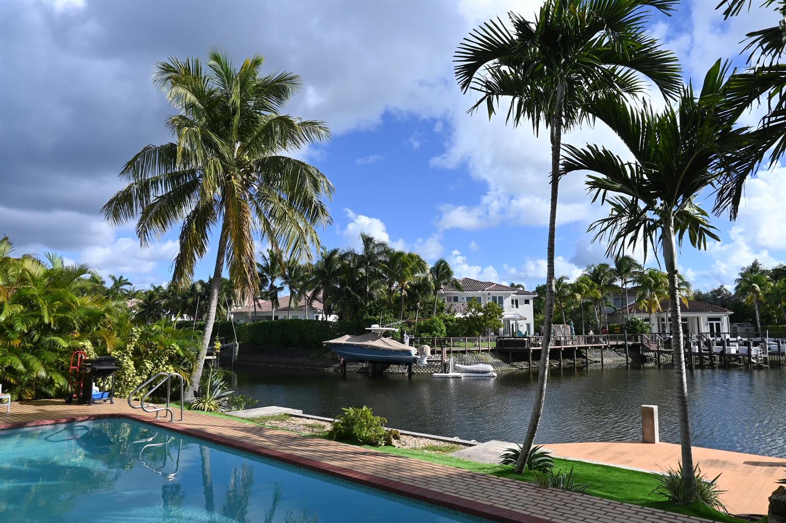 1104 Washington, Hollywood, FL 33019 - For Sale photo 1