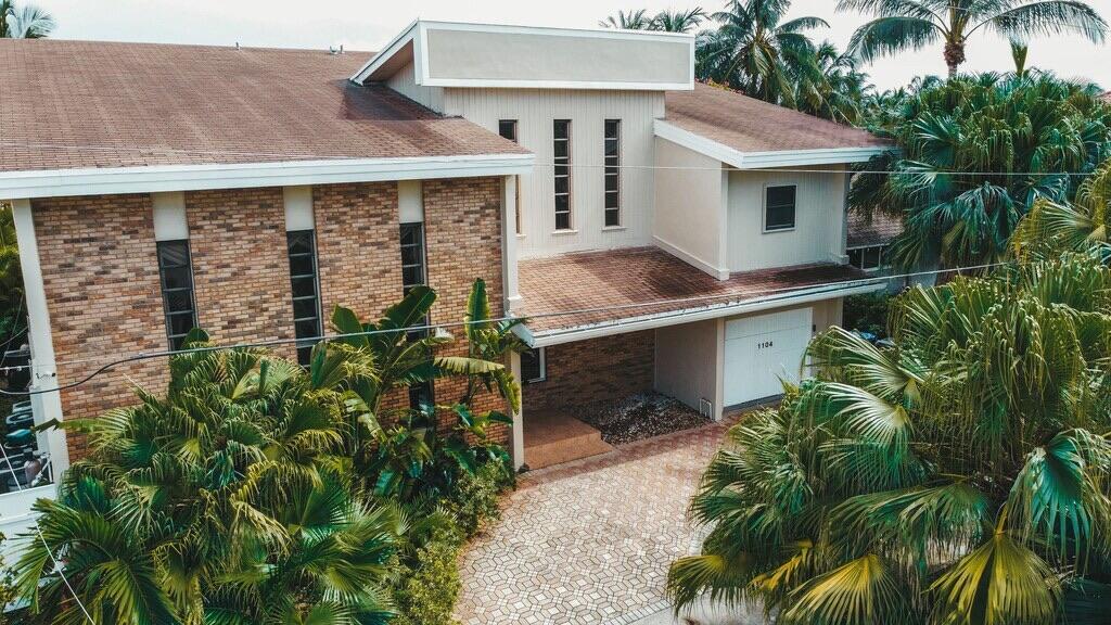 1104 Washington, Hollywood, FL 33019 - For Sale photo 10