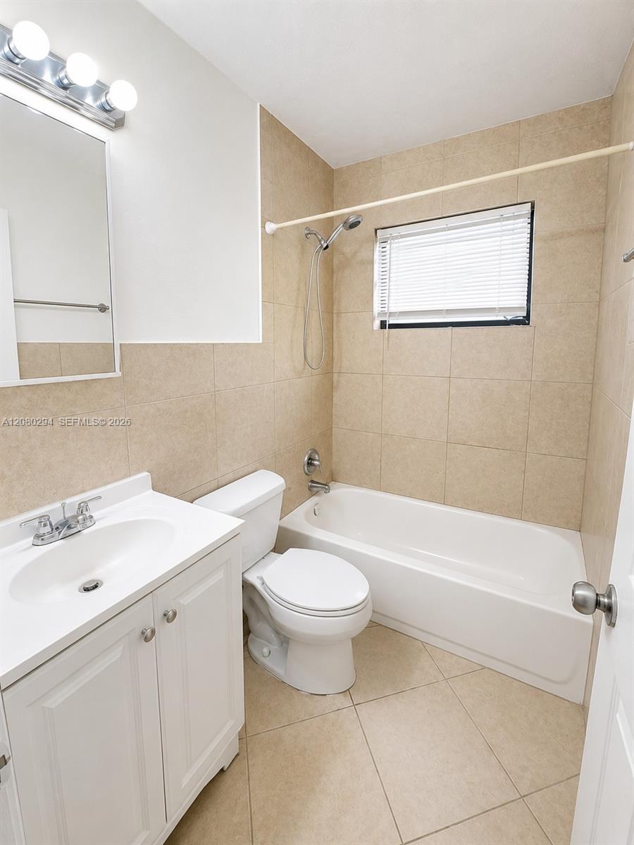 6525 25th St, Miramar, FL 33023 - For Sale photo 4