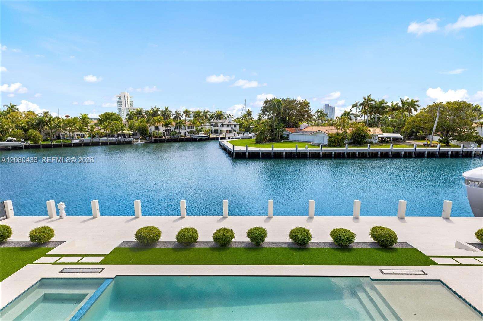 2560 Del Lago Dr, Fort Lauderdale, FL 33316 - For Sale photo 46