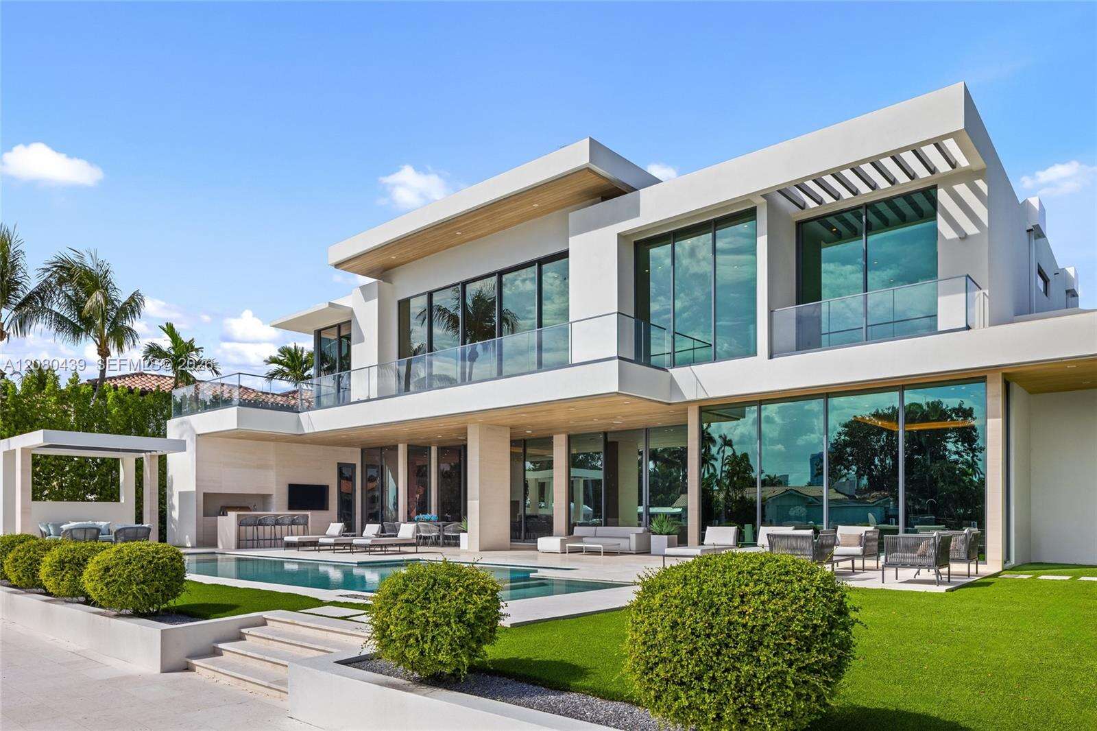 2560 Del Lago Dr, Fort Lauderdale, FL 33316 - For Sale photo 68