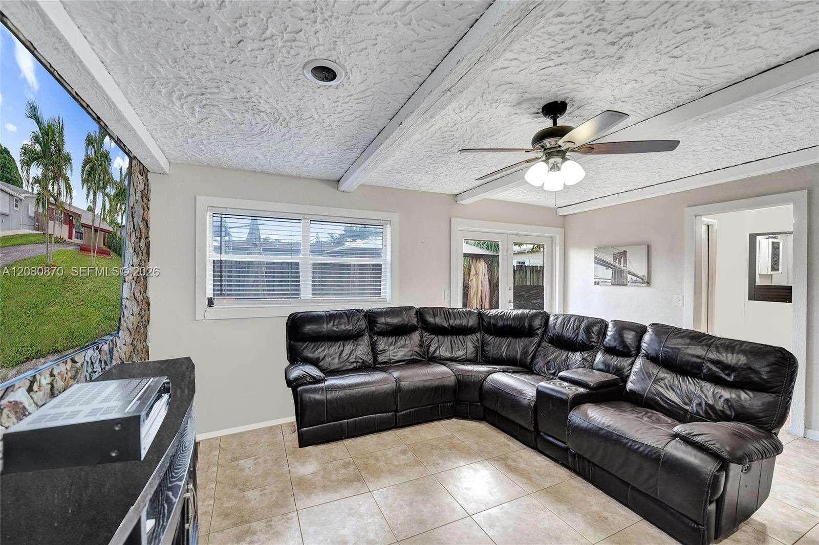 541 70th Ter, Hollywood, FL 33024 - For Sale photo 21