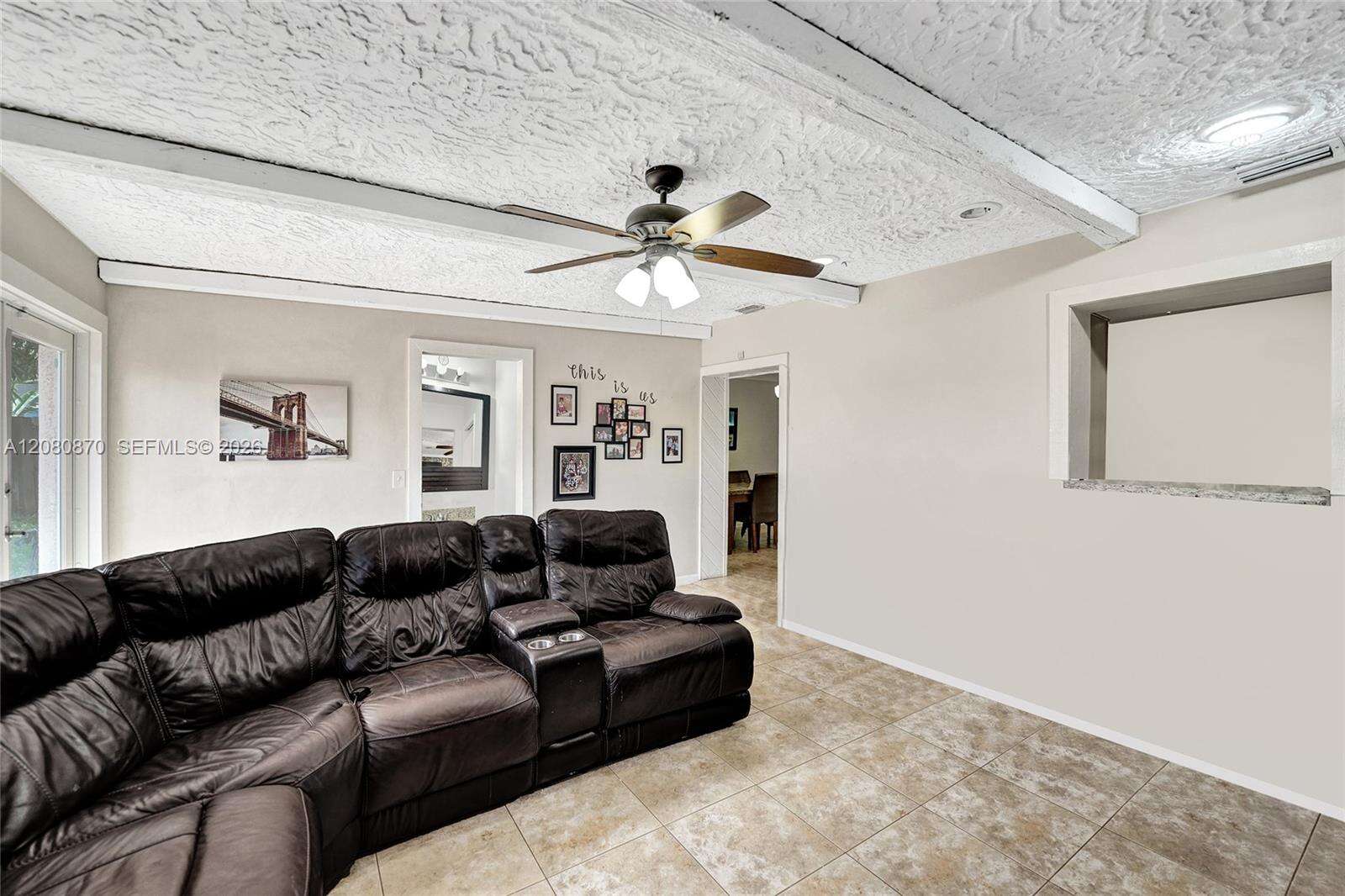 541 70th Ter, Hollywood, FL 33024 - For Sale photo 22