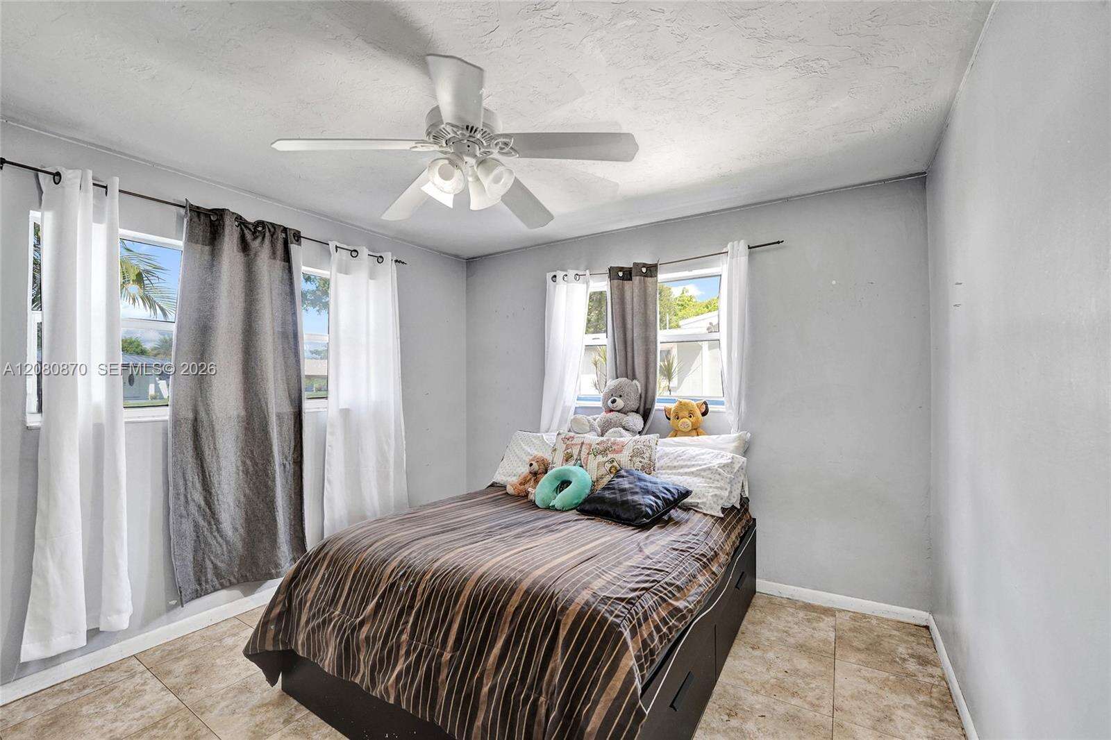 541 70th Ter, Hollywood, FL 33024 - For Sale photo 26