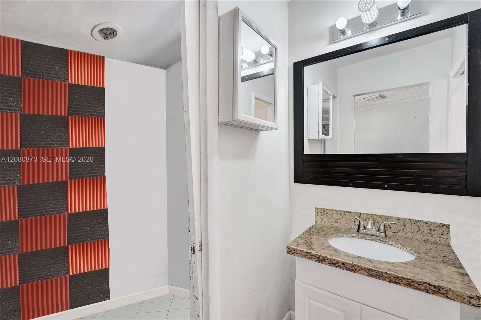 541 70th Ter, Hollywood, FL 33024 - For Sale photo 35