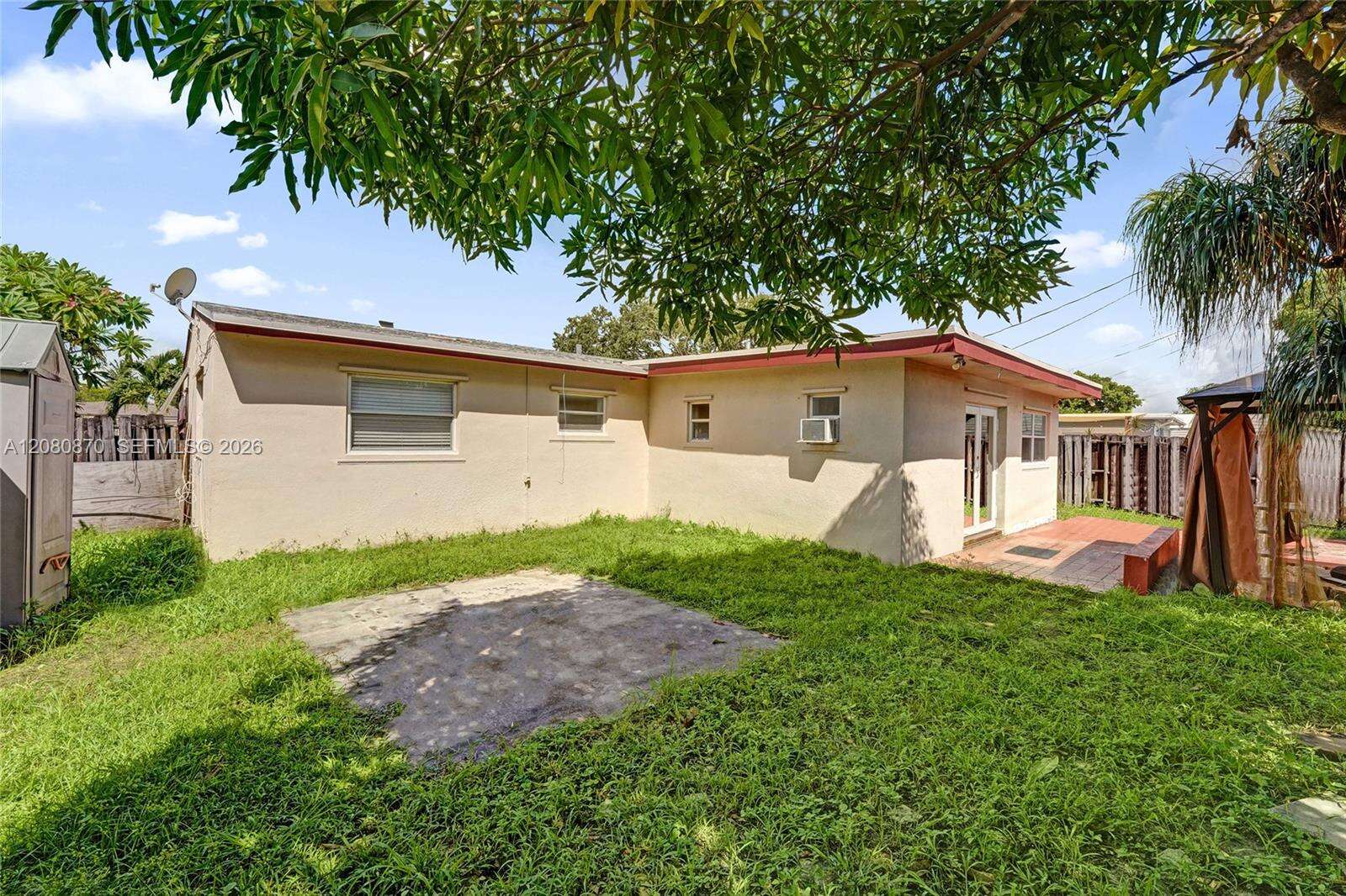 541 70th Ter, Hollywood, FL 33024 - For Sale photo 39