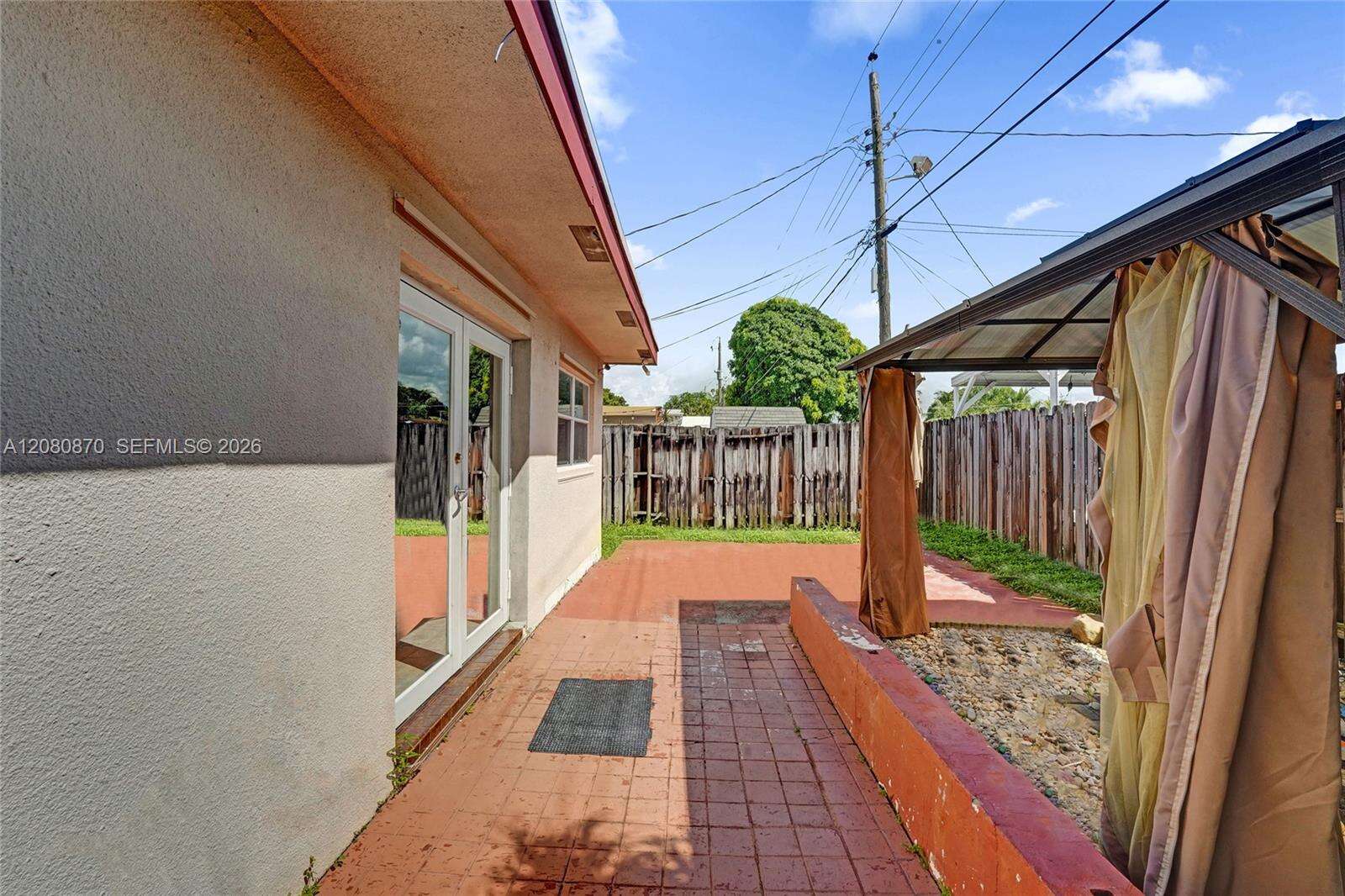 541 70th Ter, Hollywood, FL 33024 - For Sale photo 40
