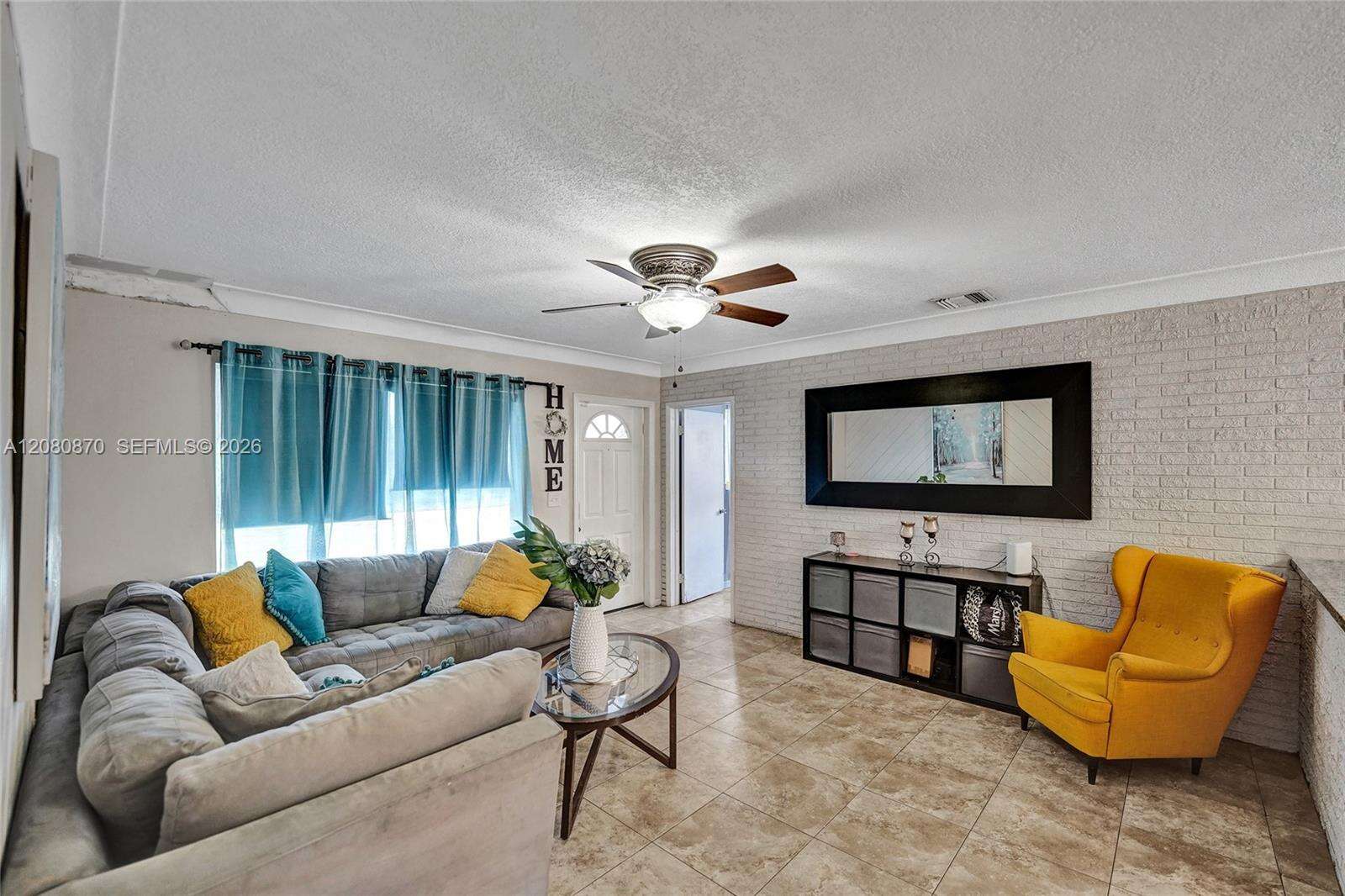 541 70th Ter, Hollywood, FL 33024 - For Sale photo 6