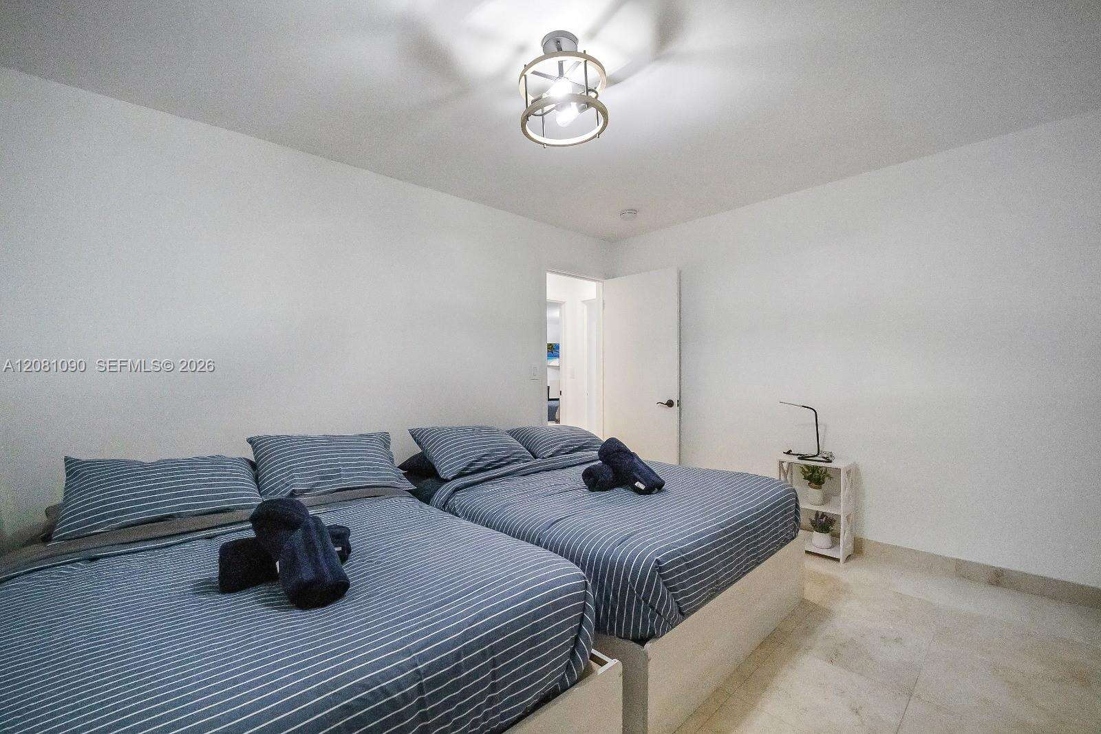 2286 215th St, Miami, FL 33180 - For Sale photo 19