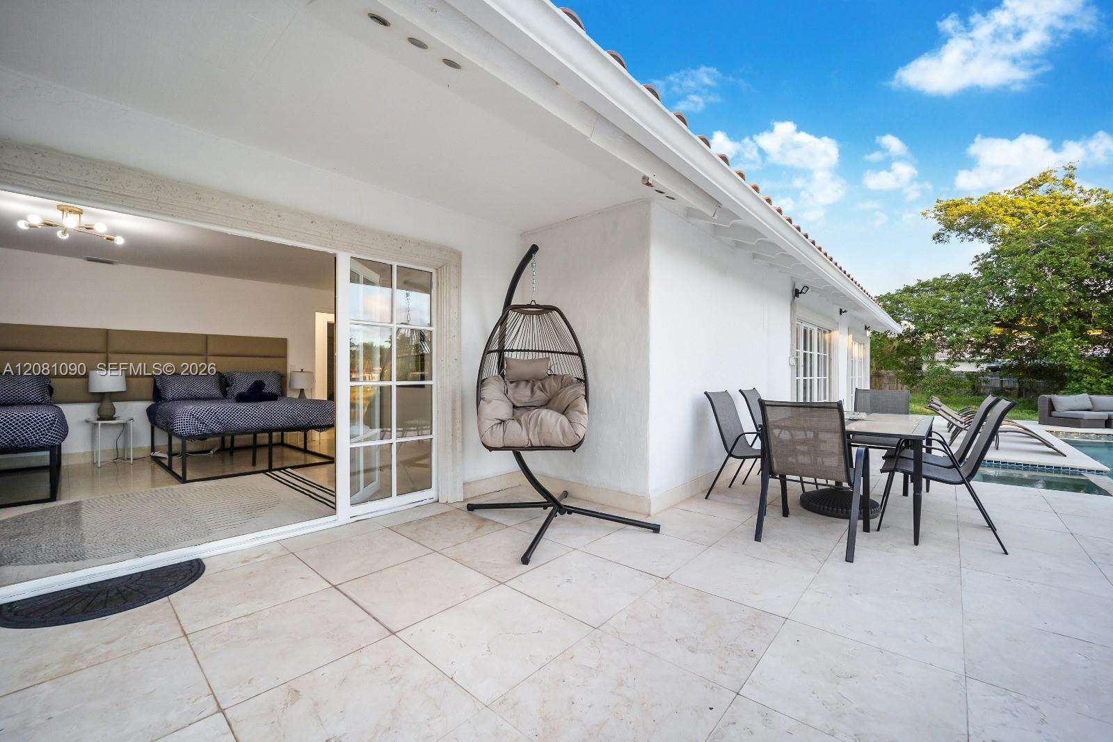 2286 215th St, Miami, FL 33180 - For Sale photo 24