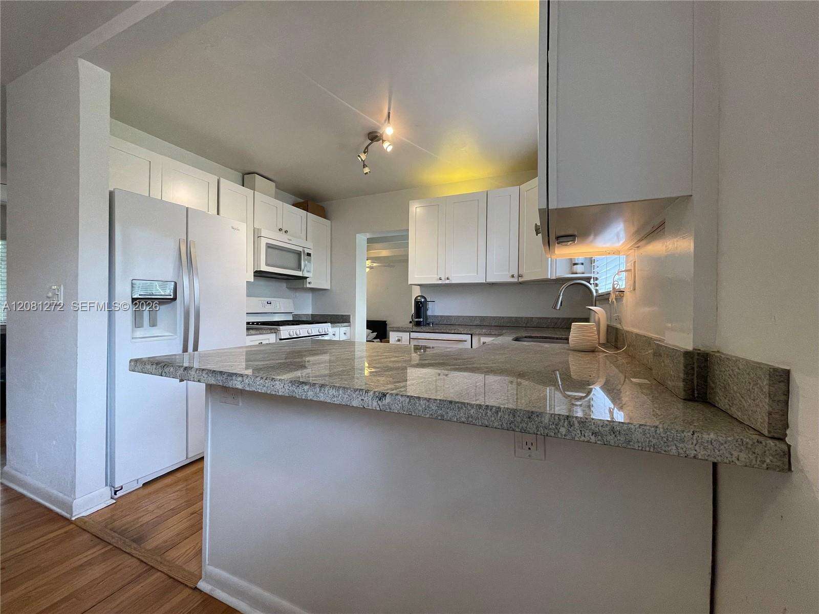 2935 Calusa St, Miami, FL 33133 - For Sale photo 21