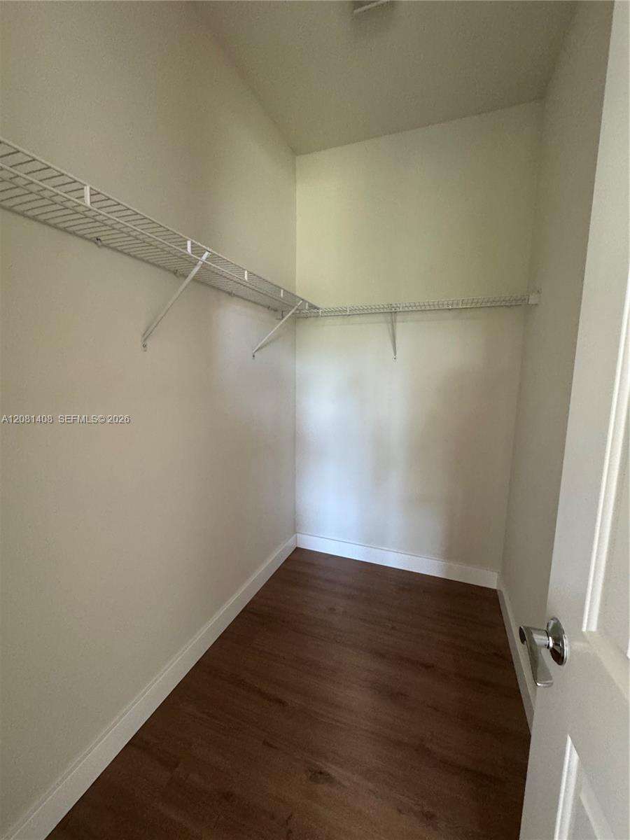 4729 Greenway Dr, Hollywood, FL 33021 - For Sale photo 16