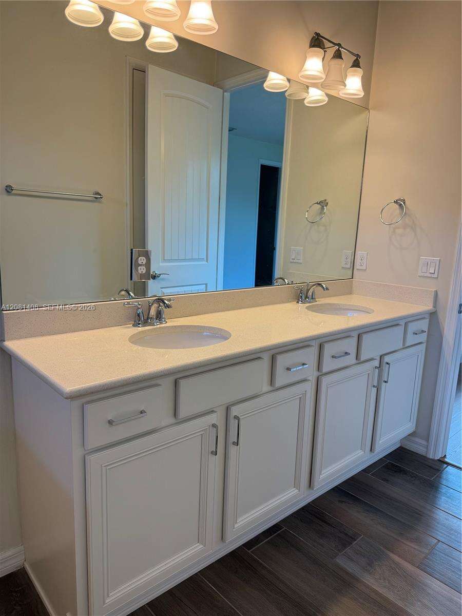 4729 Greenway Dr, Hollywood, FL 33021 - For Sale photo 21