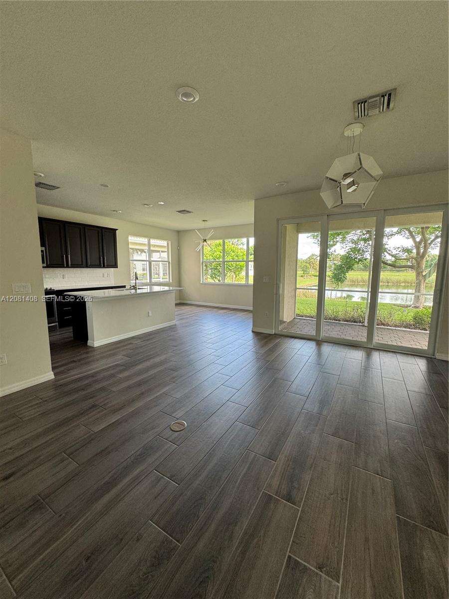 4729 Greenway Dr, Hollywood, FL 33021 - For Sale photo 7