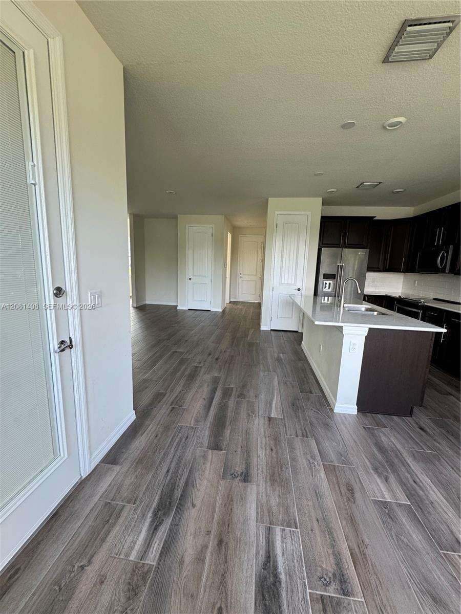 4729 Greenway Dr, Hollywood, FL 33021 - For Sale photo 8