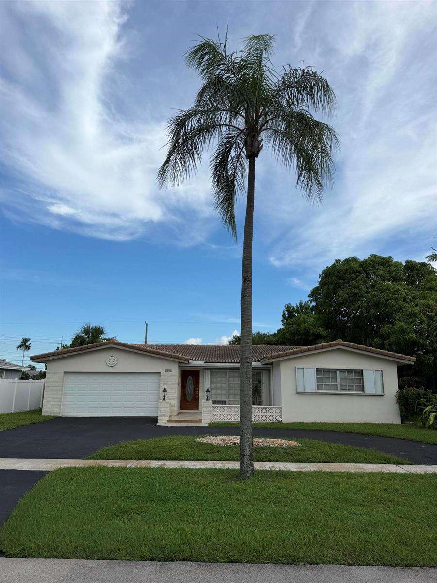 5501 Monroe, Hollywood, FL 33021 - For Sale photo 1