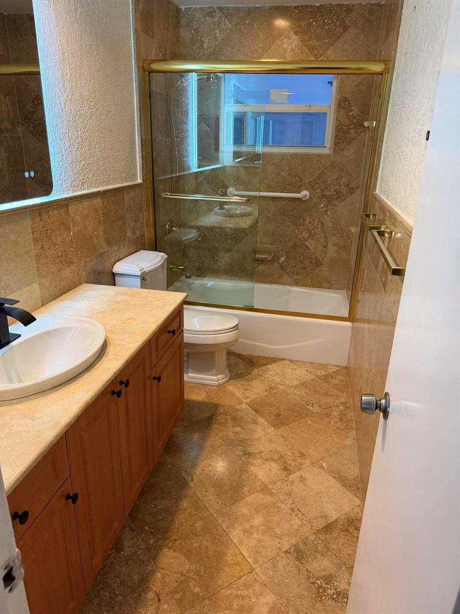 5501 Monroe, Hollywood, FL 33021 - For Sale photo 14