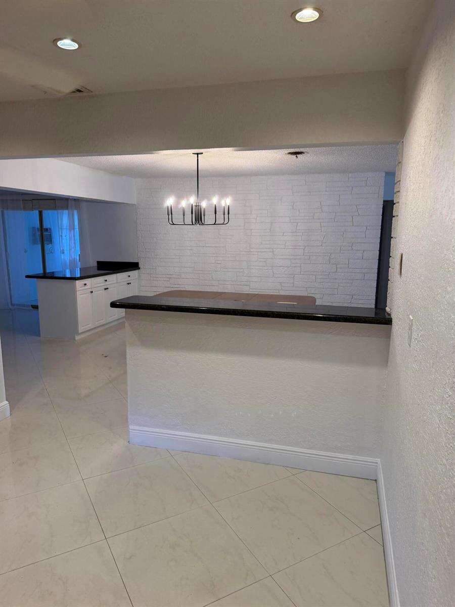 5501 Monroe, Hollywood, FL 33021 - For Sale photo 10