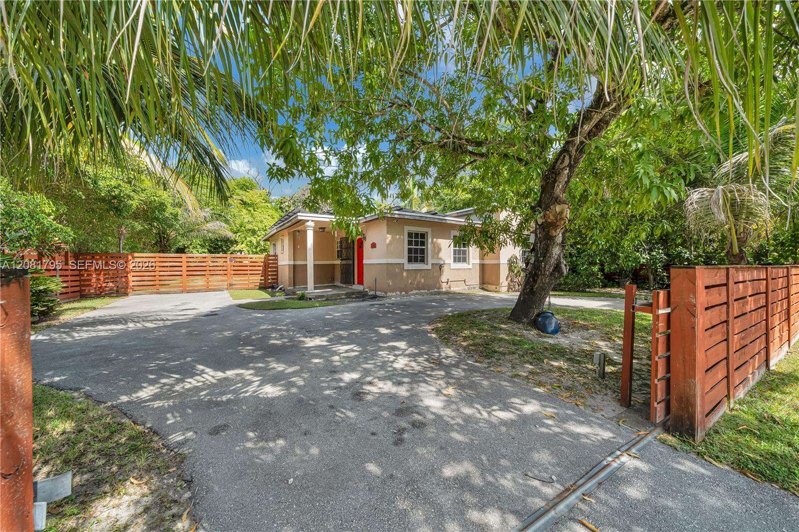 6401 63rd Ct, South Miami, FL 33143 - For Sale photo 7