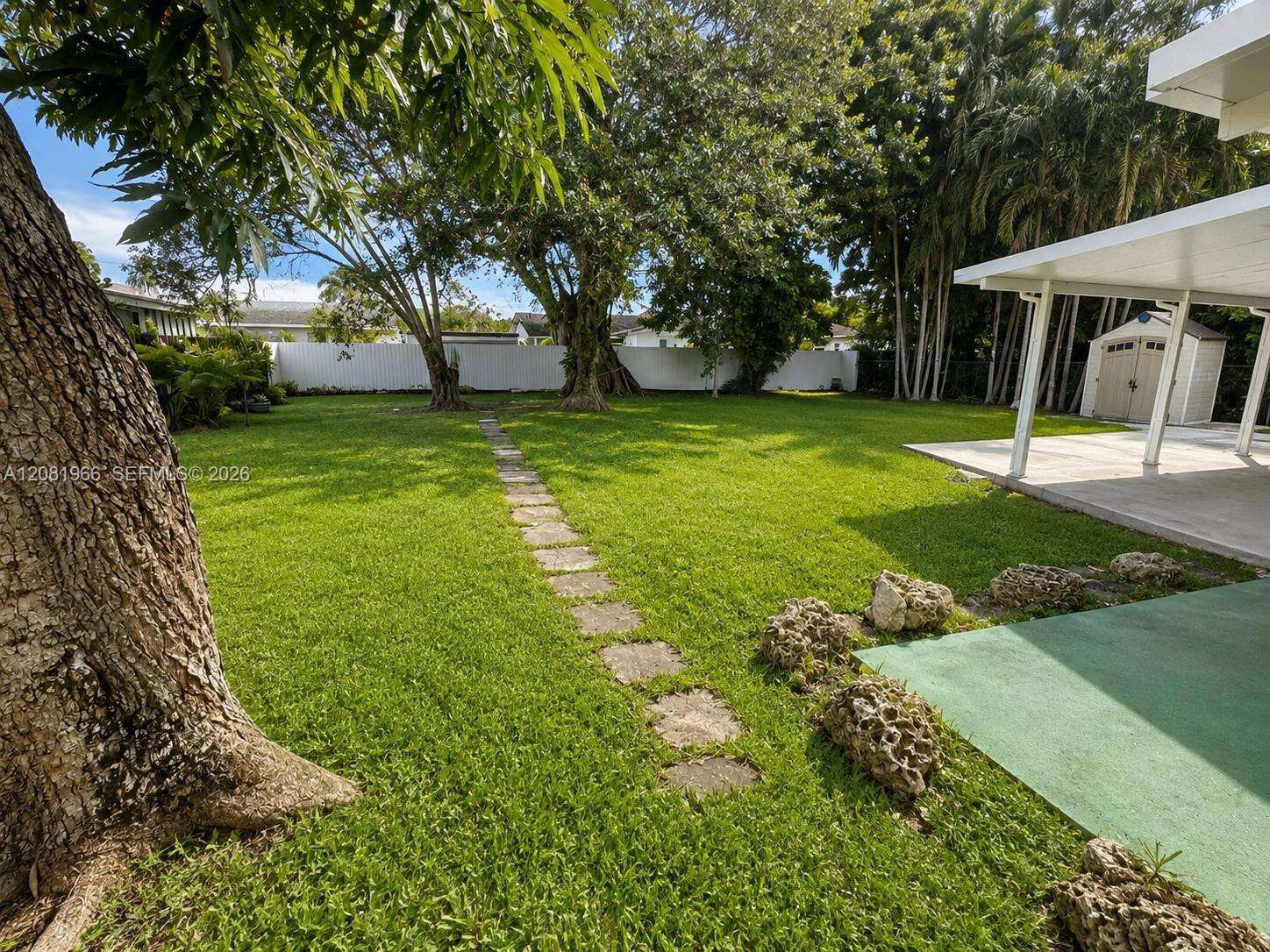 204 7th Ave, Hallandale Beach, FL 33009 - For Sale photo 13