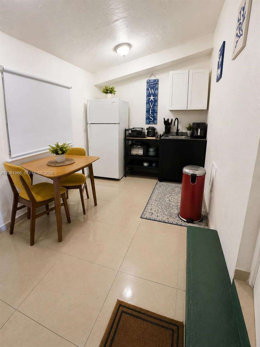 204 7th Ave, Hallandale Beach, FL 33009 - For Sale photo 16