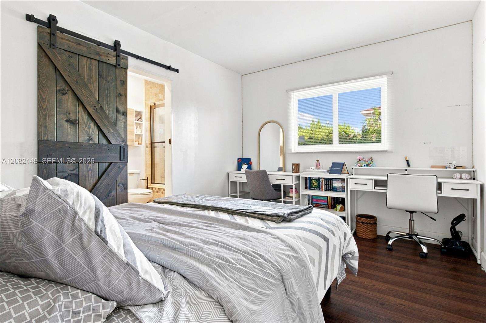 1103 Washington St, Hollywood, FL 33019 - For Sale photo 32