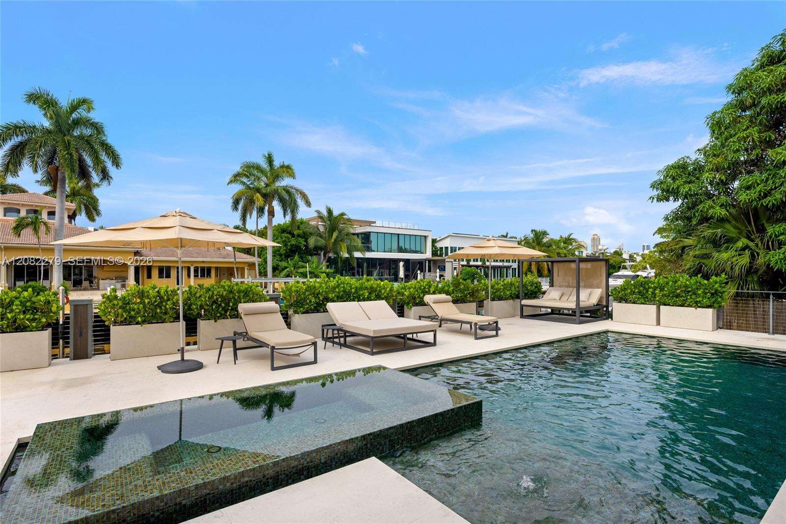 16495 32nd Ave, North Miami Beach, FL 33160 - For Sale photo 20