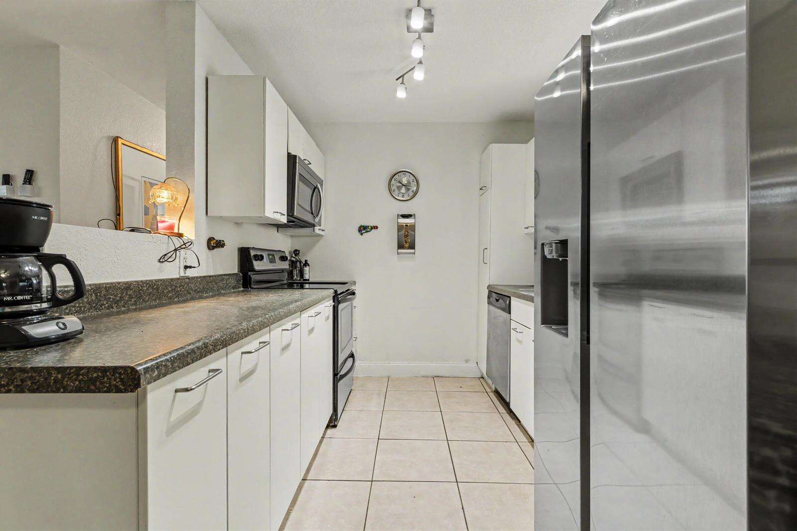 6714 Atlanta, Hollywood, FL 33024 - For Sale photo 7