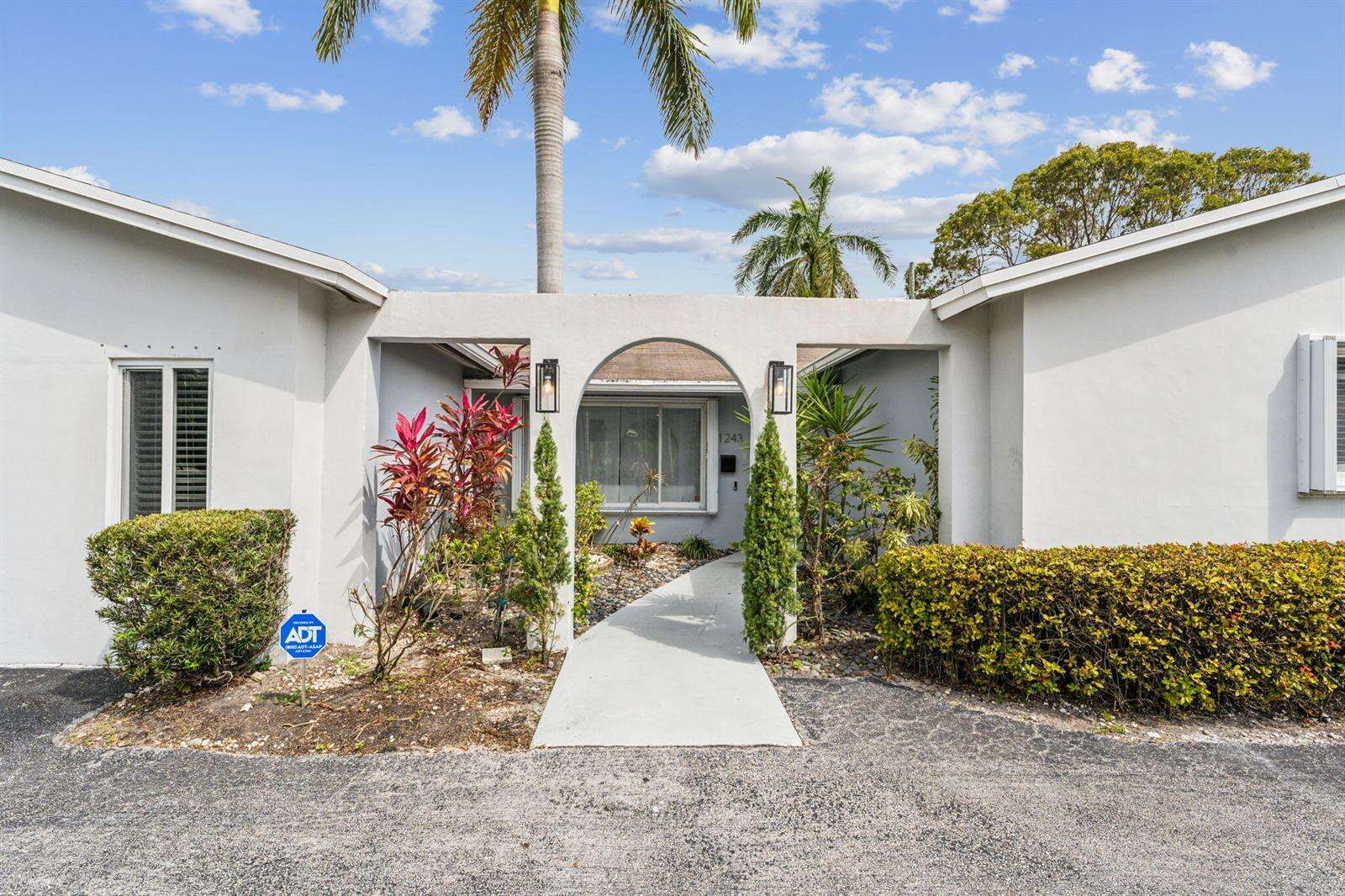 1243 Garfield, Hollywood, FL 33019 - For Sale photo 24