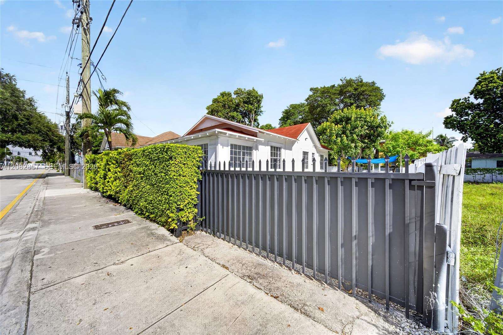 473 61st St, Miami, FL 33137 - For Sale photo 29