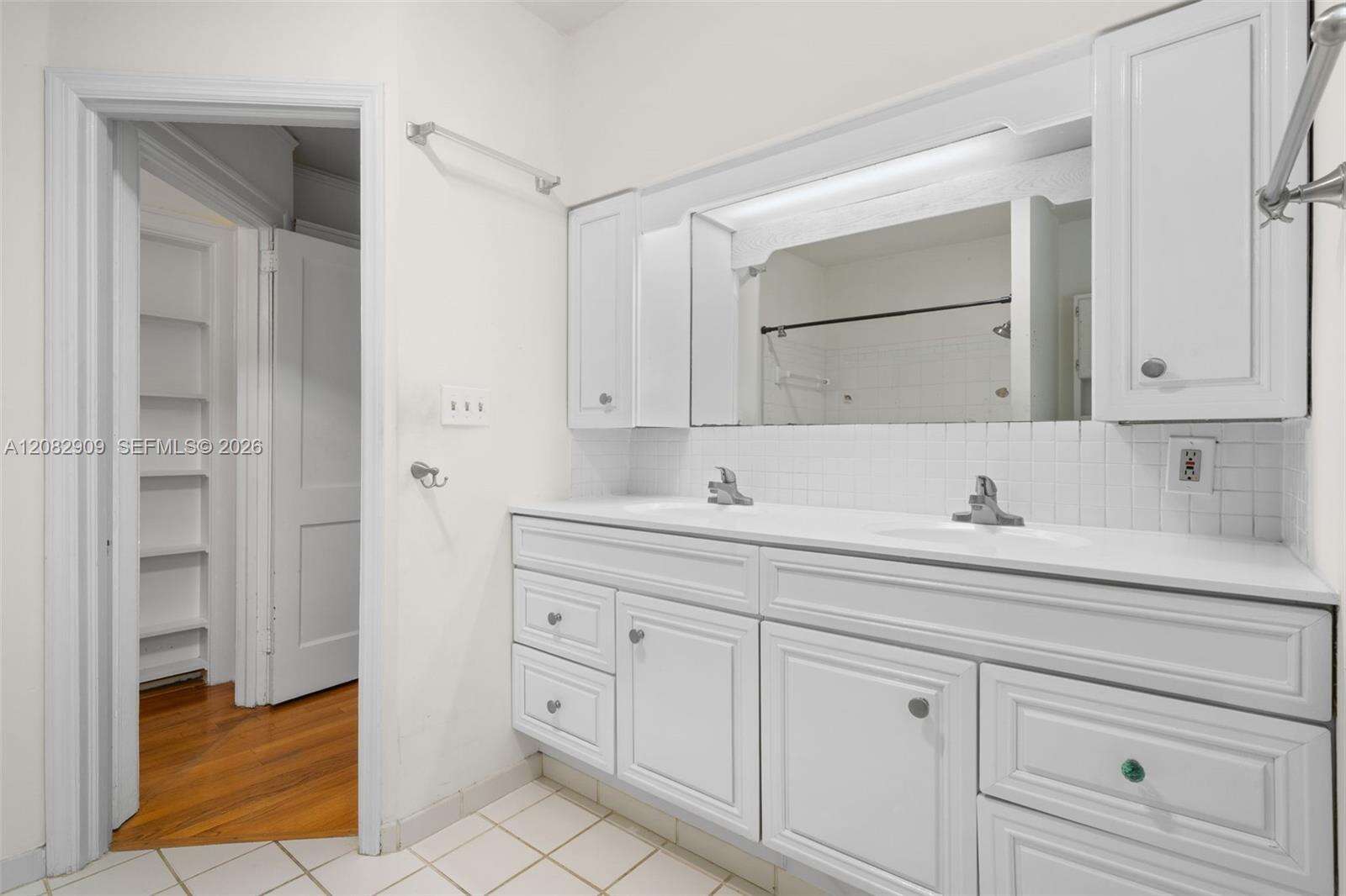 2521 Inagua Ave, Miami, FL 33133 - For Sale photo 10