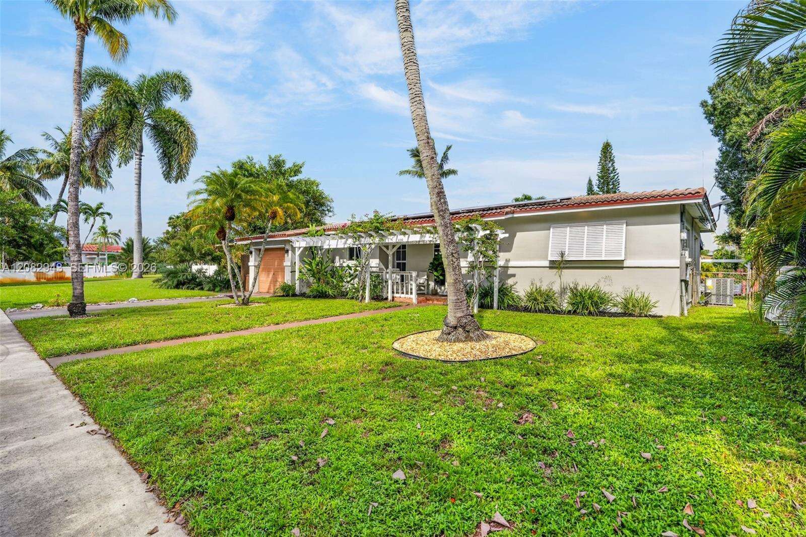 2100 23rd Ter, Fort Lauderdale, FL 33312 - For Sale photo 4