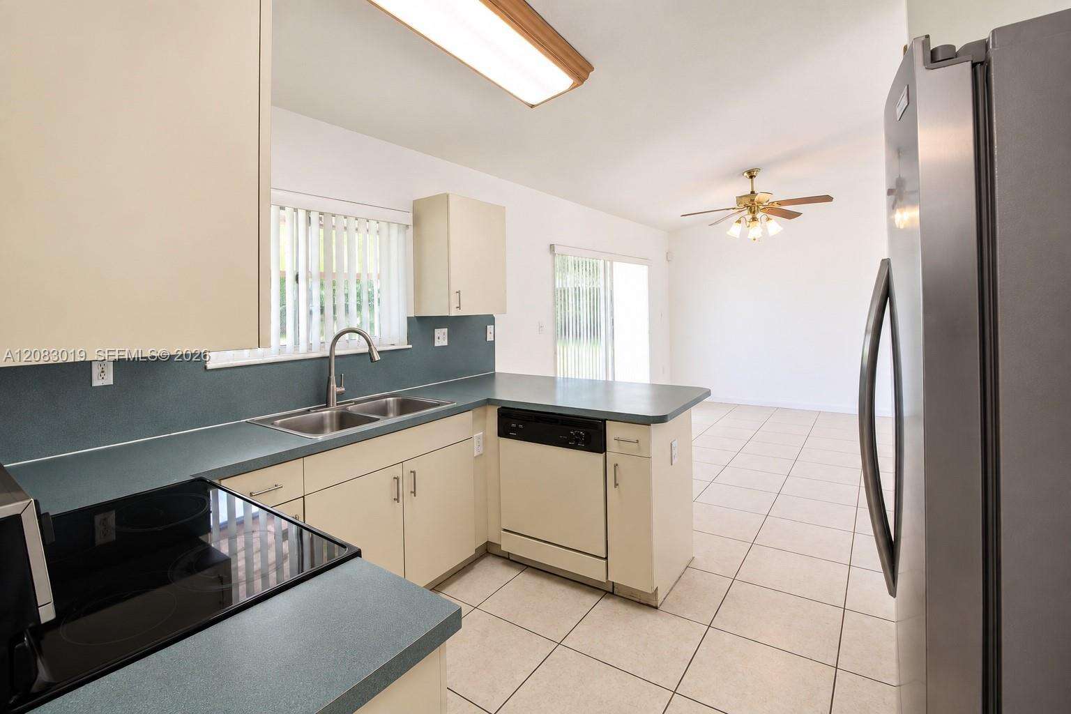 18045 154th Pl, Miami, FL 33187 - For Sale photo 18