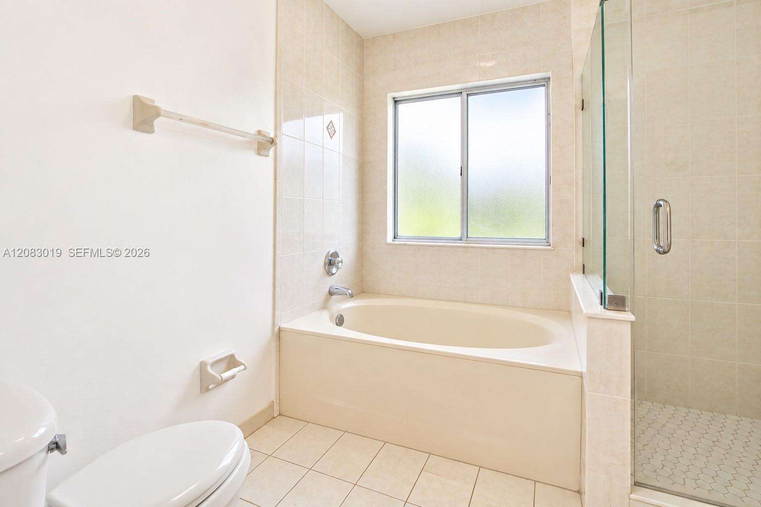 18045 154th Pl, Miami, FL 33187 - For Sale photo 28