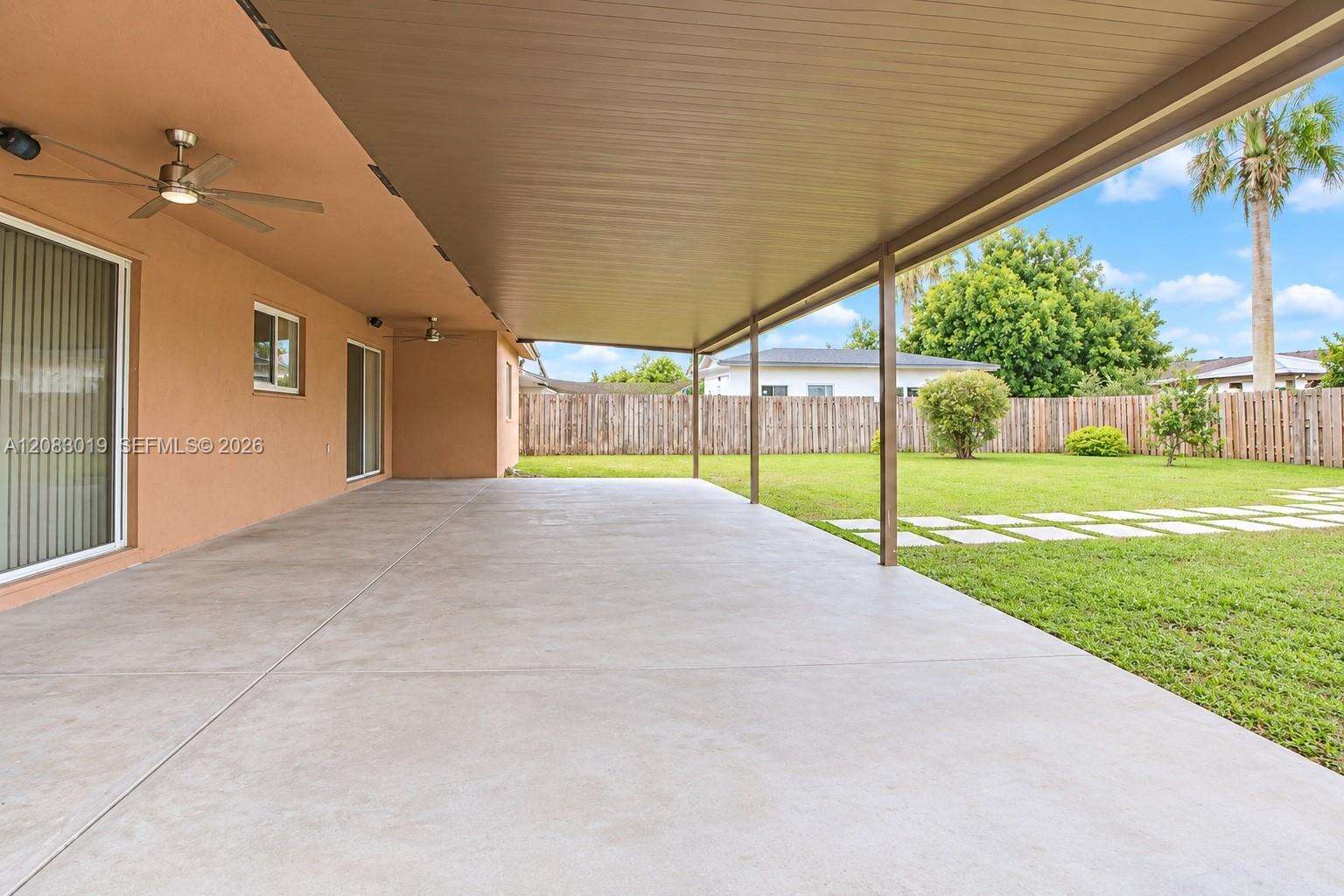 18045 154th Pl, Miami, FL 33187 - For Sale photo 4