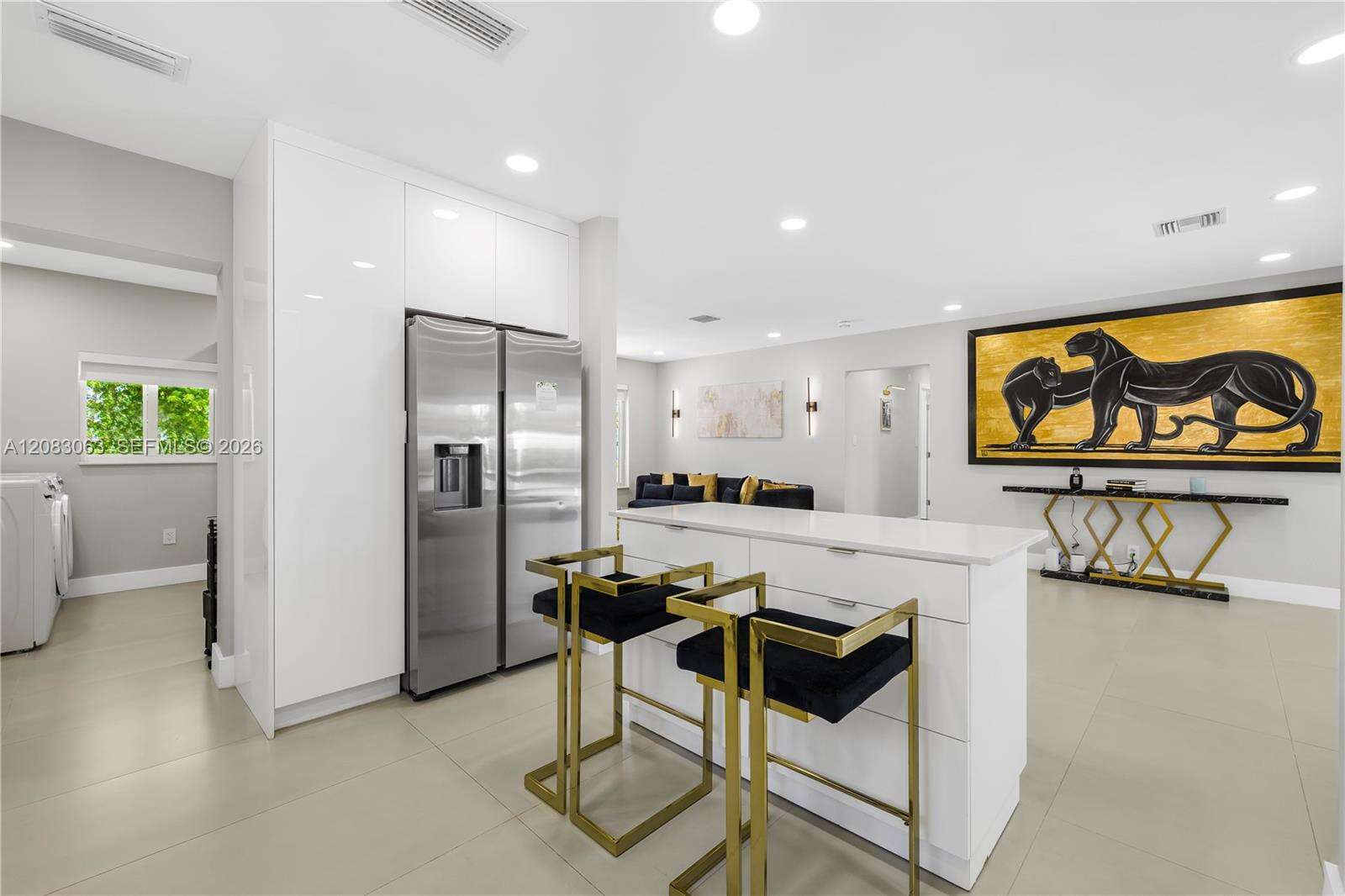 1104 13th Ter, Hollywood, FL 33019 - For Sale photo 27