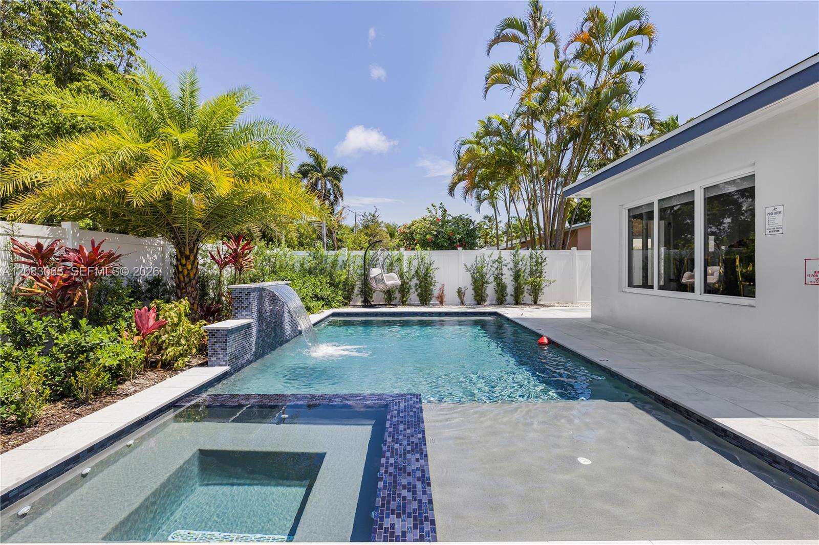 1104 13th Ter, Hollywood, FL 33019 - For Sale photo 30