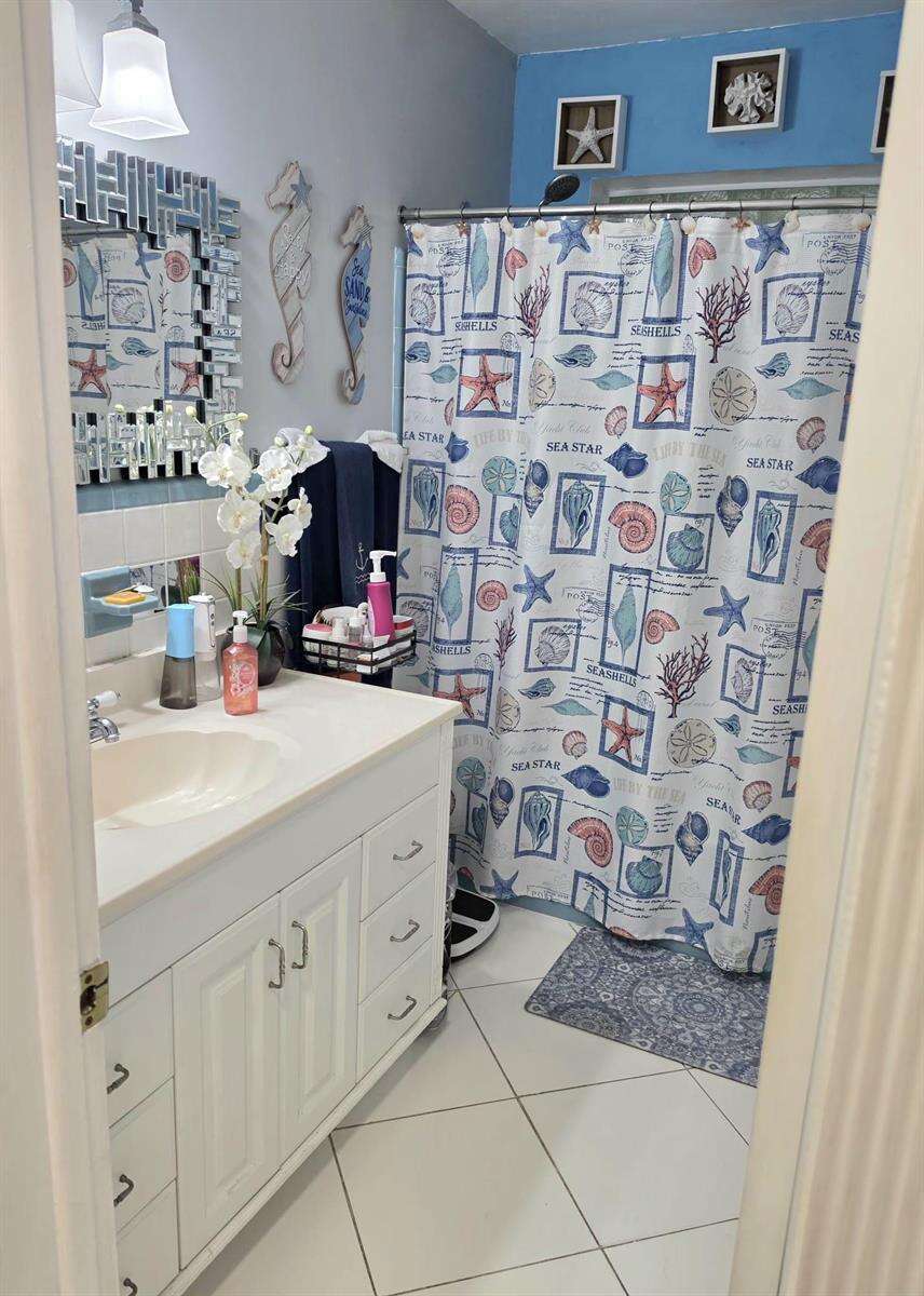 6521 Harding, Hollywood, FL 33024 - For Sale photo 14