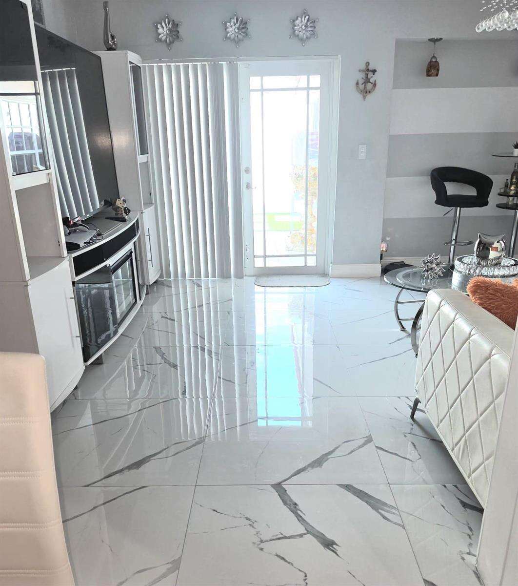 6521 Harding, Hollywood, FL 33024 - For Sale photo 7