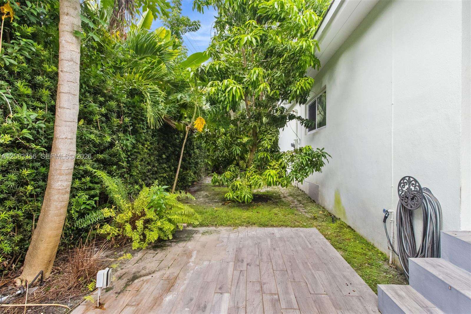 615 Santurce Ave, Coral Gables, FL 33143 - For Sale photo 70