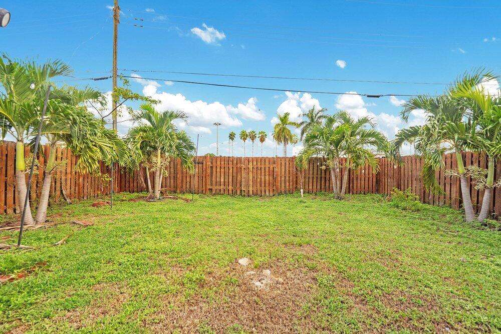 2220 Hope, Hollywood, FL 33020 - For Sale photo 16