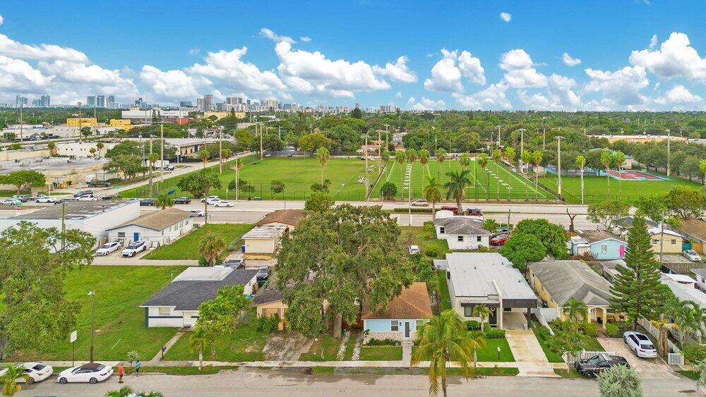 2220 Hope, Hollywood, FL 33020 - For Sale photo 19
