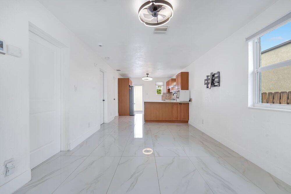 2220 Hope, Hollywood, FL 33020 - For Sale photo 3