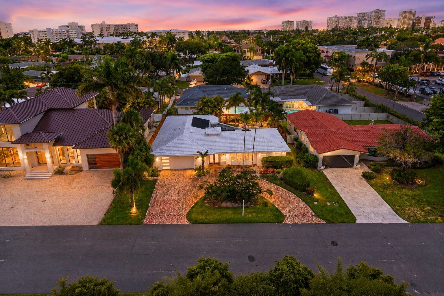4710 27th, Fort Lauderdale, FL 33308 - For Sale photo 1
